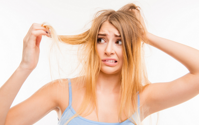 Kaj so sulfati in zakaj so škodljivi za lase?