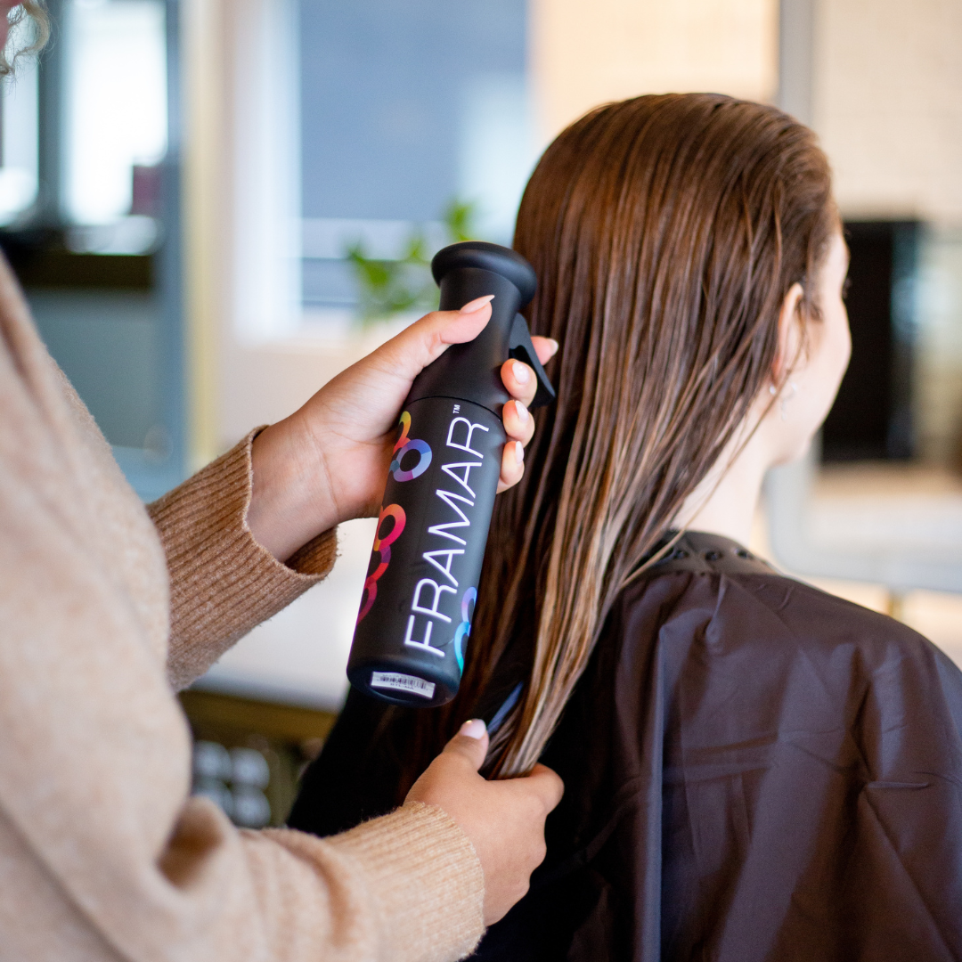 Framar Myst Assist bočica za špricanje – crna boja za profesionalnu uporabu